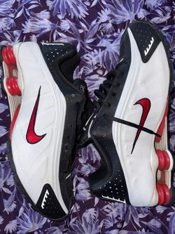 Nike Shox R4