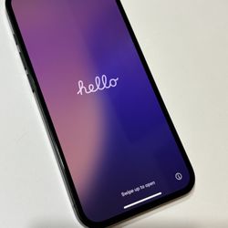 Apple iPhone 16e Black 128GB like New