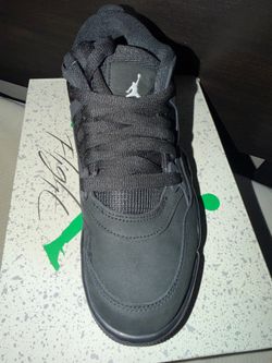 Air Jordan 4 RM Black cat Size 8