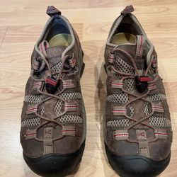 Women’s Keen Safety Shoes Steel Toe 7.5 Size