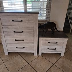 Dresser Set 