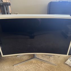 Samsung curved monitor