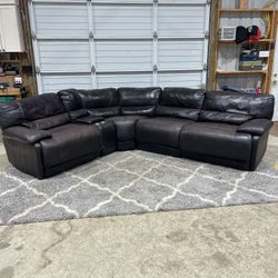 JR Furniture Reclining Sectional Sofa – Leather & Cup Holders