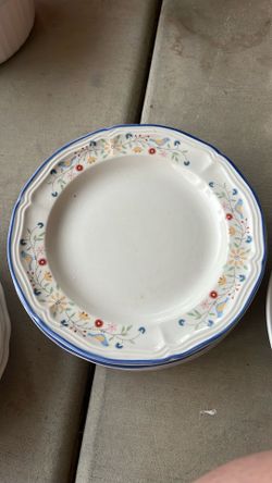 Brickoven China plates