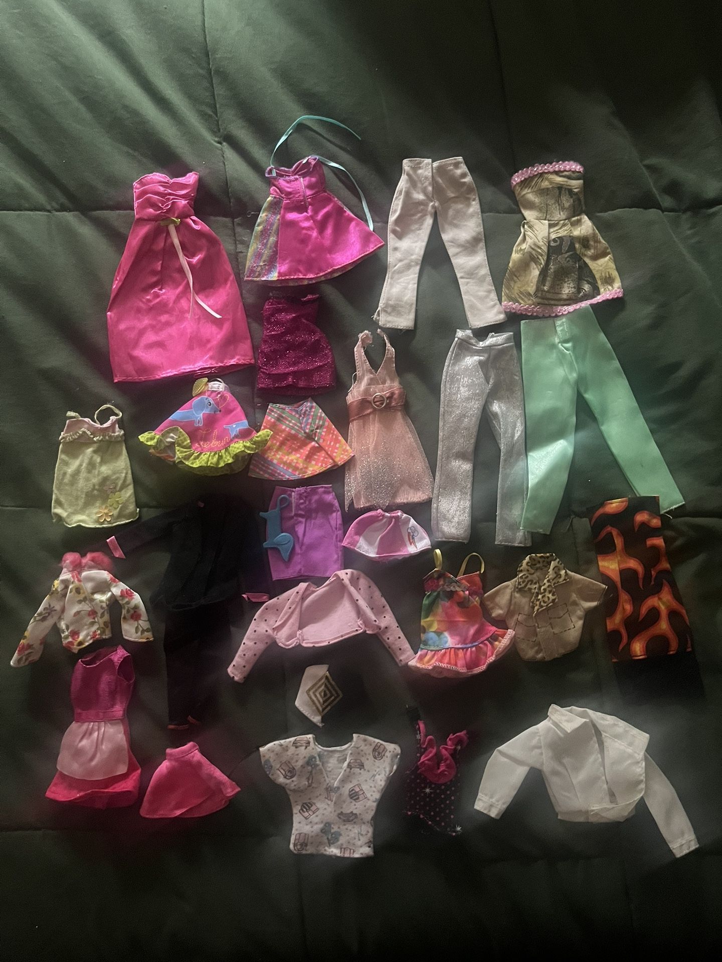 #10 Barbie Clothes