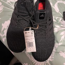 Adidas Ultra boost Men  Size 8