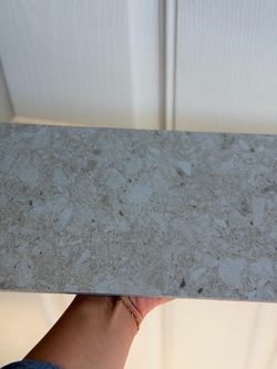 Floor tile