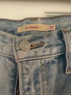 Levi's XL Straight Jeans Size 27
