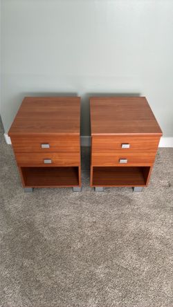 Twin Night Stands