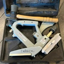 Porta-Nailer Flooring Nailer