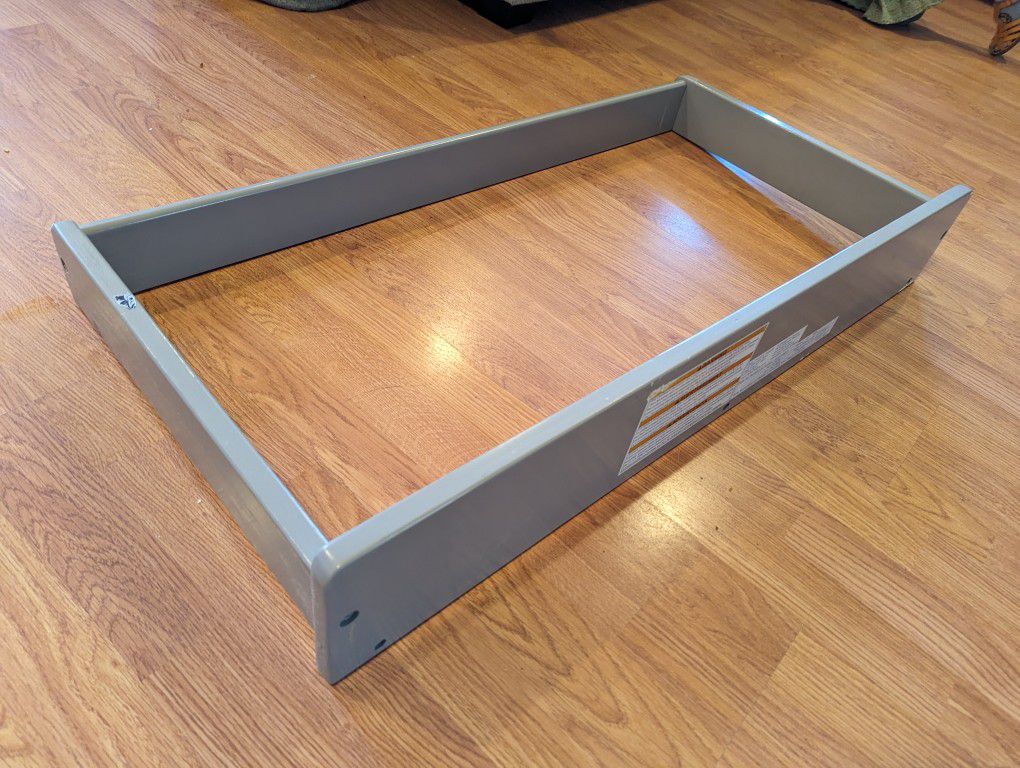 Changing Table Frame