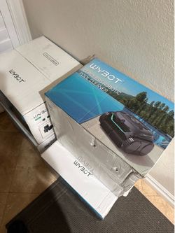 Pool vacuum