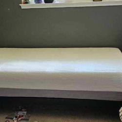 Platform Bed With Mattress