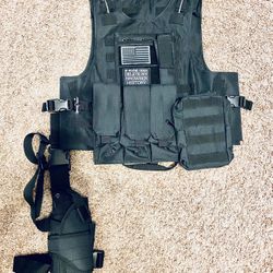 Tactical Vest with Leg Holster
