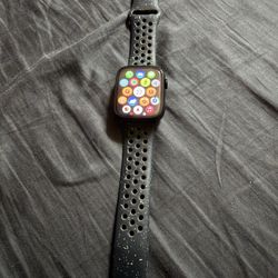Apple Watch Series 9 45mm Nike Band