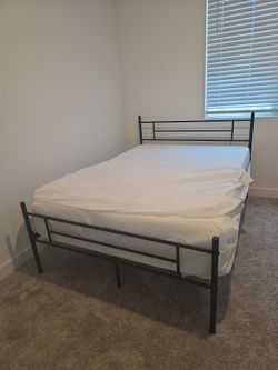 Full Firm Mattress (12in) with Frame, Like New