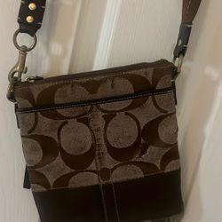 Coach Messenger crossbody 
