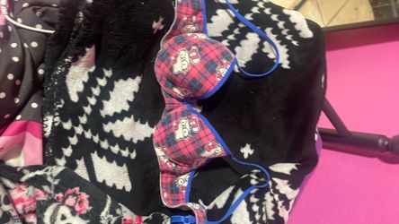 Hello kitty bra
