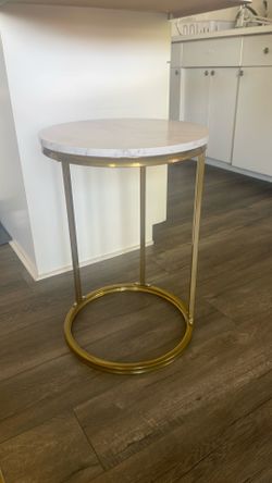 Round side table