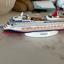 Carnival Cruise Ship 