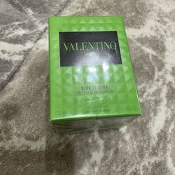 Valentino Perfume