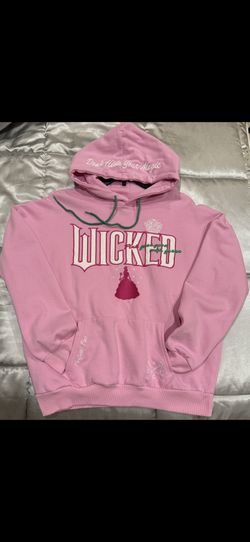 Woman’s Wicked Hoodie 💕💚 Size medium 