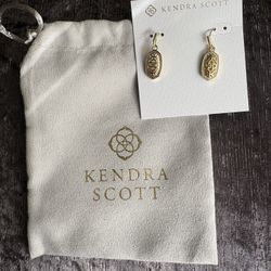  New KENDRA SCOTT Gold Drop Earrings