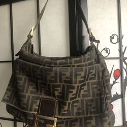 Fendi , Zucca , Mamma.