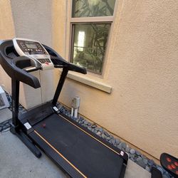 Treadmill 