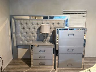 King/queen bedroom set
