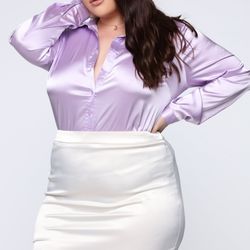Women’s FashionNova plus satin blouse size 3X