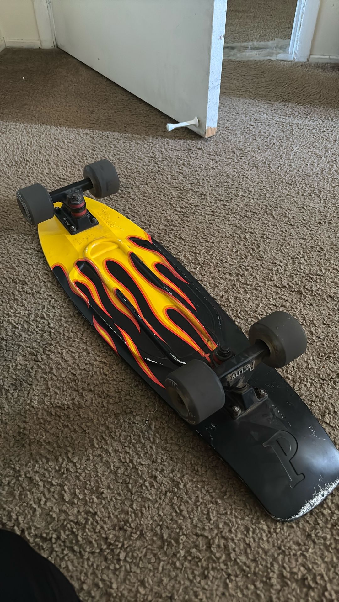PENNY NICKLE BOARD "HOT ROD"