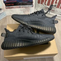 New Adidas Yeezy Boost 350 V2 Mono Cinder - GX3791 - SIZE 10.5M for Sale  in San Diego, CA - OfferUp