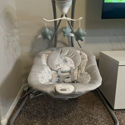 Graco Baby Swing