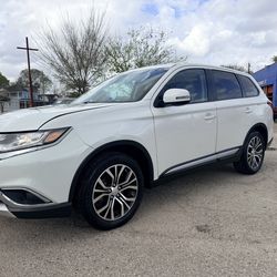 Mitsubishi Outlander SE 2018