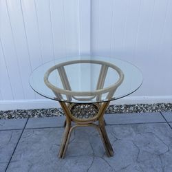 Rattan Wicker Round Glass Table