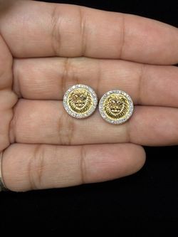 10k Yellow Gold Lion Stud Earrings w/Diamonds 3.8g