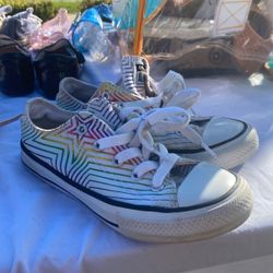Girls Converse
