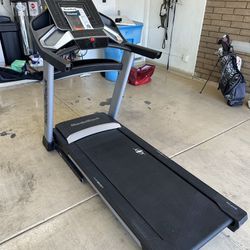 NordicTrack Exp10i Incline Treadmill