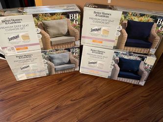 Better Homes & Gardens 24"x 24" Outdoor Deep Seat Cushion, 2-Piece in Each Box  1 Seat & Back Cushions With Remobable Covers (Navy & Green) $40 EACH B