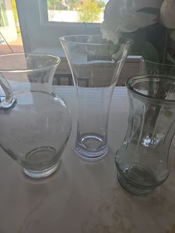 Vase 4 $5 each