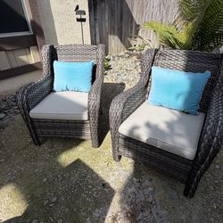 2 piece resin patio chairs