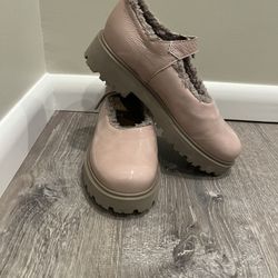 Pepe Made In Italy Patent Leather New Mary Janes 