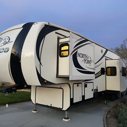 2016 Jayco North Point Bunkhouse 375BHFS