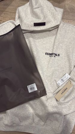 Light oatmeal essentials hoodie
