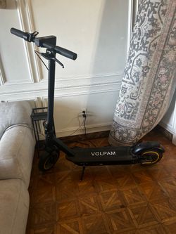 VOLPAM Adult Electric Scooter (charger included)