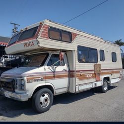 1980's Running RV