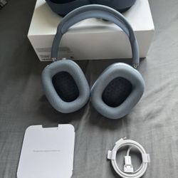 AirPods Max