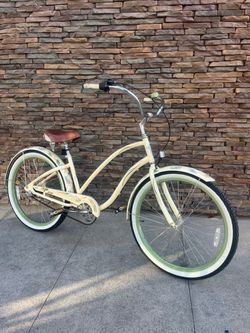 Electra “Huli Huli “ 3i Step Thru 26 inch Beach Cruiser