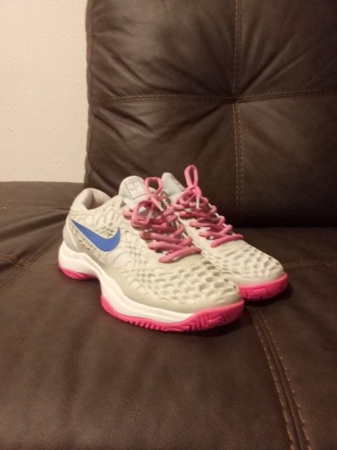 Nike